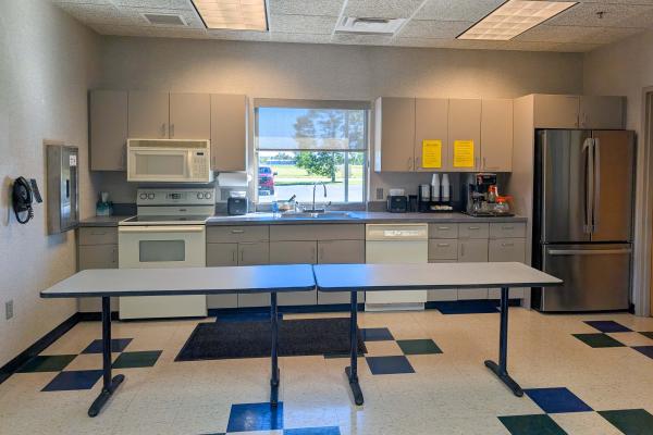 Community Room-Kitchenette image.jpg