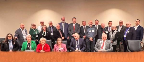 Image of co-op leaders meeting with MN legislators